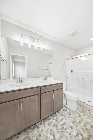 41 Pheasant Ring Drive, St Peters, MO 63376