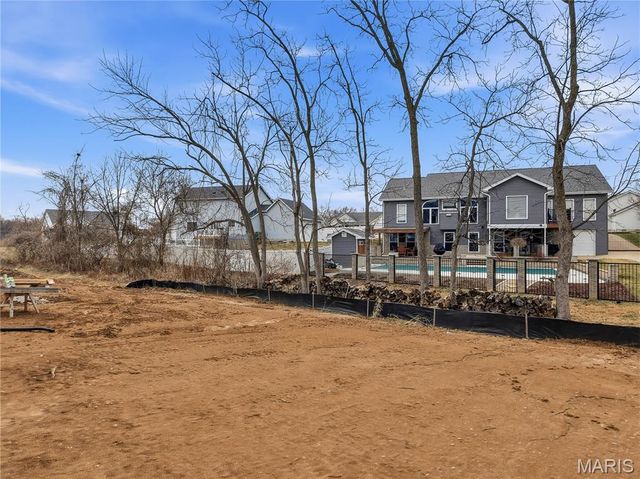 41 Pheasant Ring Drive, St Peters, MO 63376