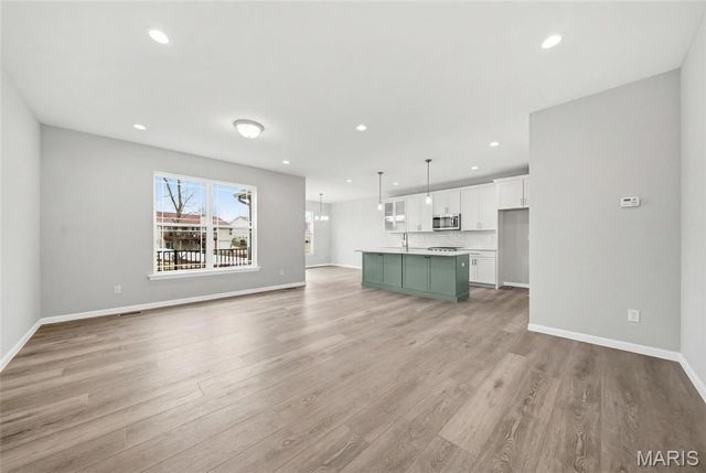 41 Pheasant Ring Drive, St Peters, MO 63376