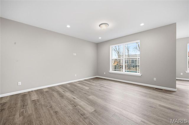 41 Pheasant Ring Drive, St Peters, MO 63376