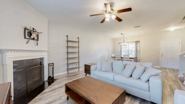 361 Owl Dr, Lebanon, TN 37087