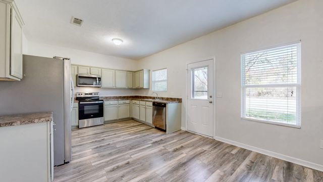 361 Owl Dr, Lebanon, TN 37087