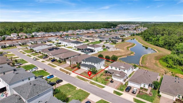 4225 BEARGRASS STREET, Clermont, FL 34714
