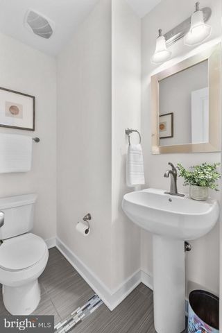 6400 9TH ST NW, Washington, DC 20012