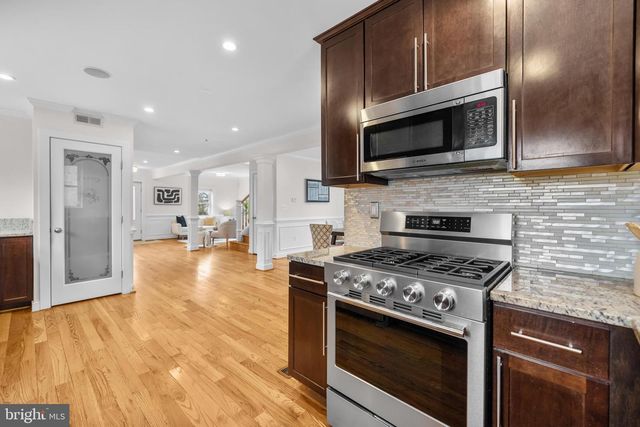 6400 9TH ST NW, Washington, DC 20012