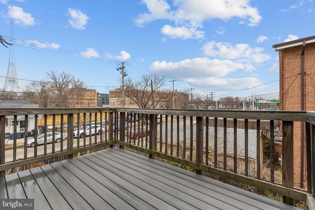 6400 9TH ST NW, Washington, DC 20012