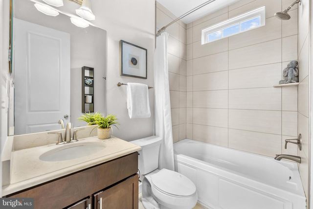 6400 9TH ST NW, Washington, DC 20012