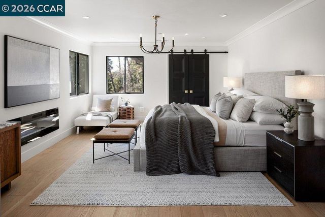 13555 Skyline Blvd, Oakland, CA 94619