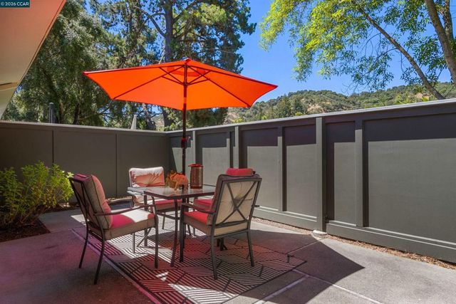 1500 Golden Rain Rd 1, Walnut Creek, CA 94595