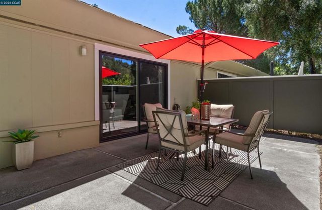 1500 Golden Rain Rd 1, Walnut Creek, CA 94595