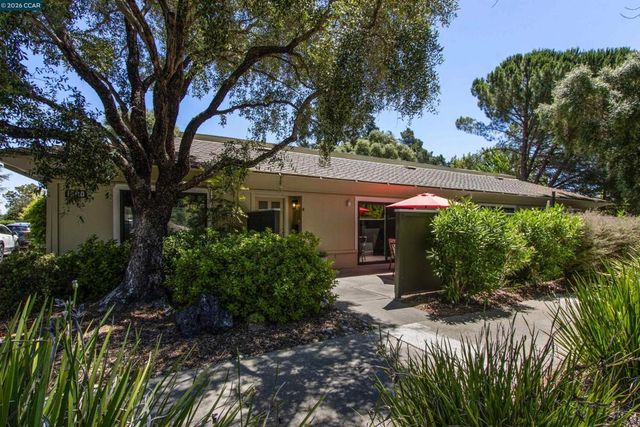 1500 Golden Rain Rd 1, Walnut Creek, CA 94595