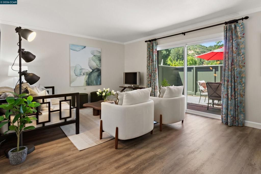 1500 Golden Rain Rd 1, Walnut Creek, CA 94595