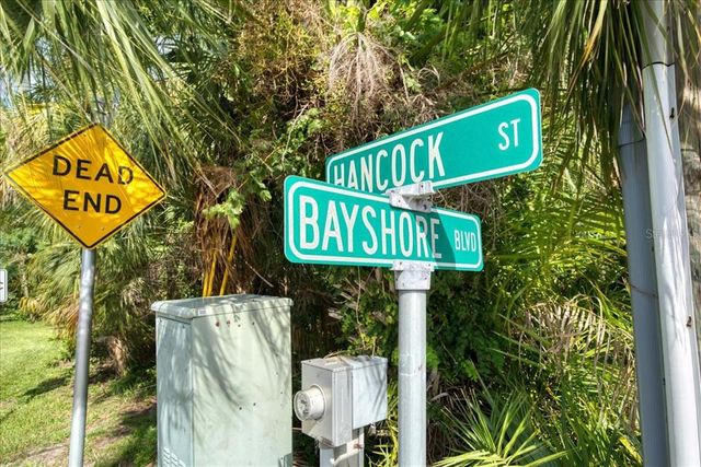 1040 BROADWAY, Dunedin, FL 34698