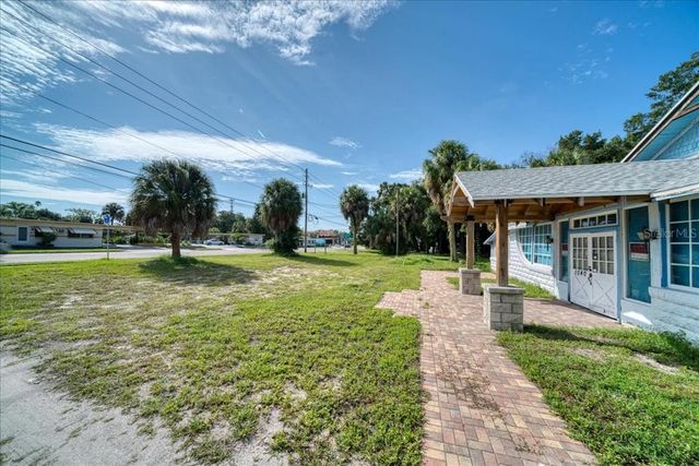 1040 BROADWAY, Dunedin, FL 34698