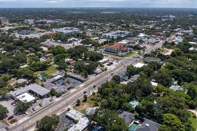 1040 BROADWAY, Dunedin, FL 34698