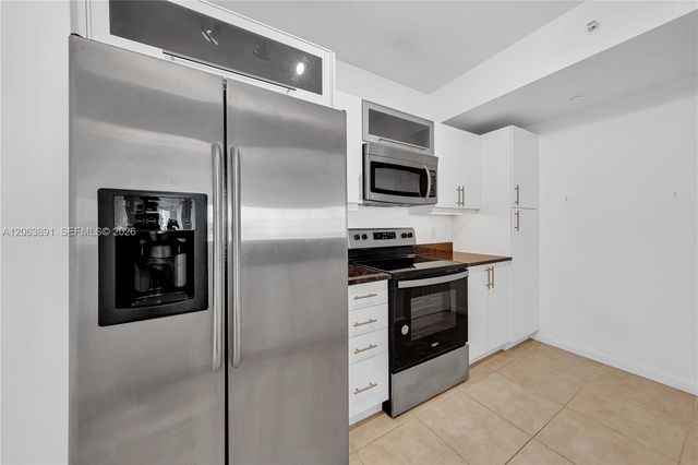 7350 SW 89th St 2008S, Miami, FL 33156