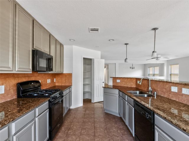 4318 Richland Chambers Lane, Humble, TX 77396