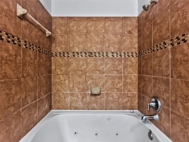 4318 Richland Chambers Lane, Humble, TX 77396