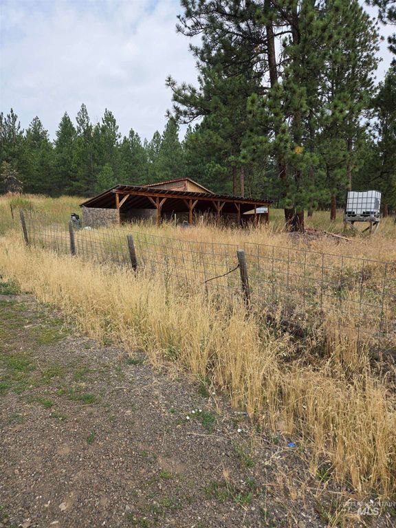 2850 Council Cuprum, Council, ID 83612 photo 2
