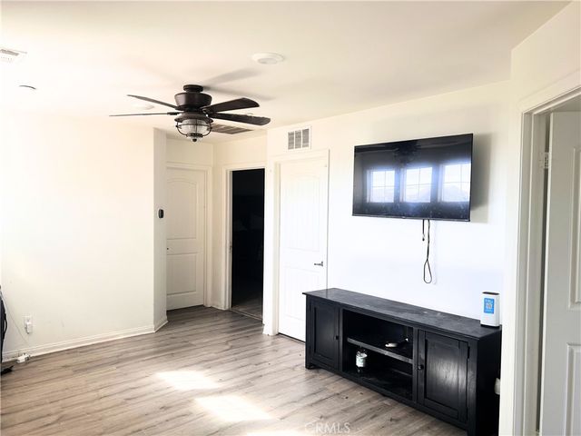 5344 Strawberry, Fontana, CA 92336