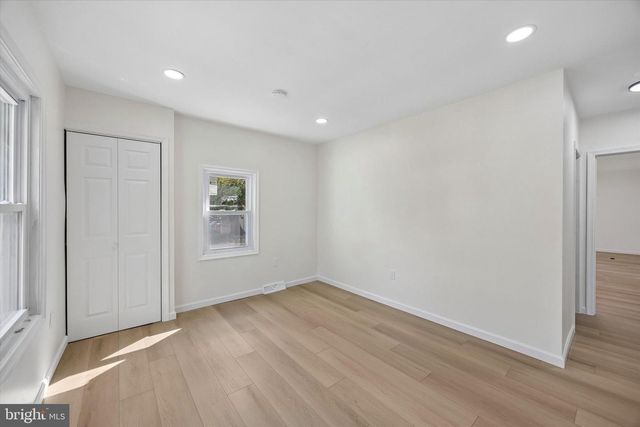 102 BRISTOL OXFORD VALLEY RD, Langhorne, PA 19047