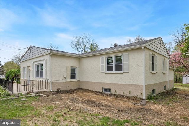 102 BRISTOL OXFORD VALLEY RD, Langhorne, PA 19047