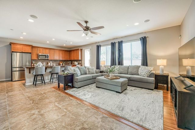 3727 Chessa Lane, Clovis, CA 93619