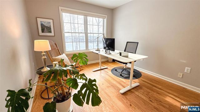 67 Magnolia Way, North Haledon, NJ 07508