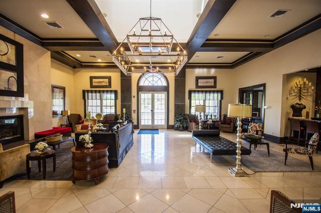 67 Magnolia Way, North Haledon, NJ 07508