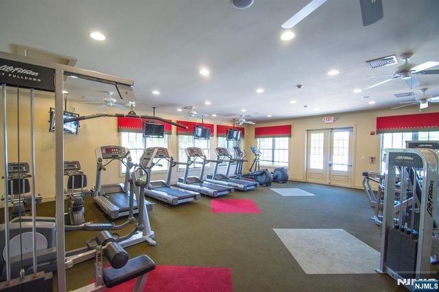 67 Magnolia Way, North Haledon, NJ 07508