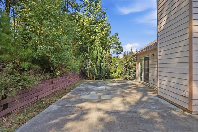 5700 River Ridge Lane, Sugar Hill, GA 30518