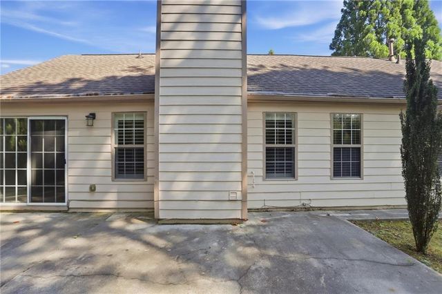 5700 River Ridge Lane, Sugar Hill, GA 30518