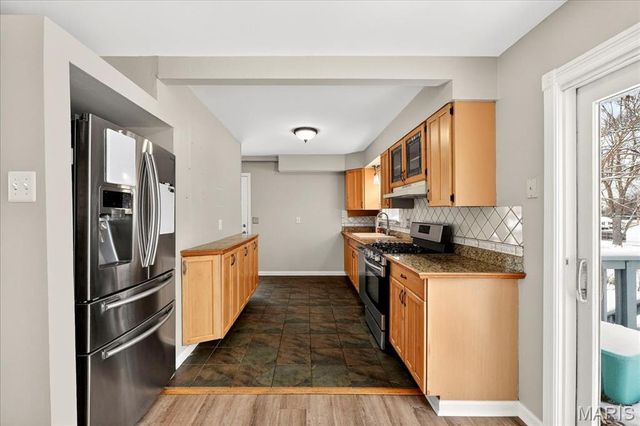 215 Hutchinson Road, Ellisville, MO 63011