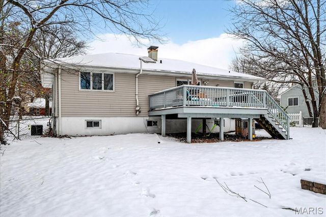 215 Hutchinson Road, Ellisville, MO 63011