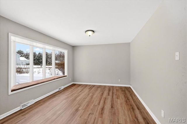 215 Hutchinson Road, Ellisville, MO 63011