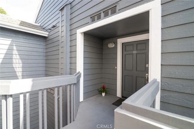 8192 Sandcove 204, Huntington Beach, CA 92646