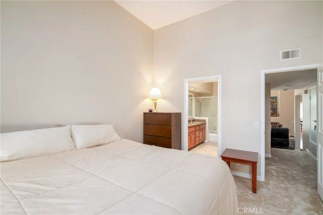 8192 Sandcove 204, Huntington Beach, CA 92646