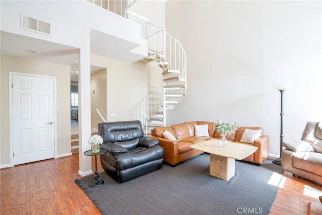 8192 Sandcove 204, Huntington Beach, CA 92646