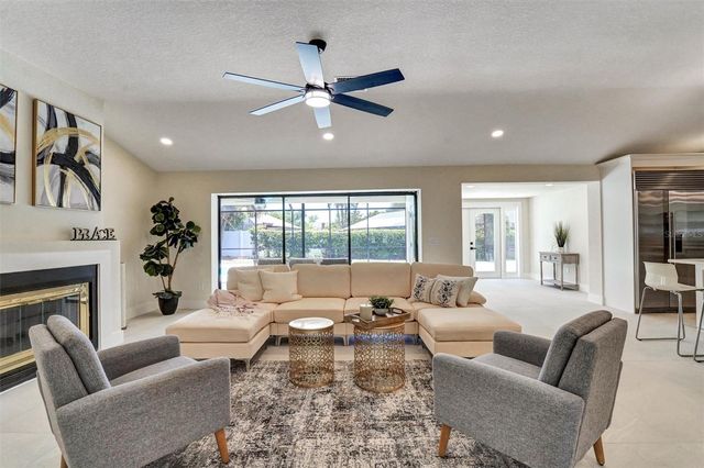 1627 FARRIER TRAIL, Clearwater, FL 33765