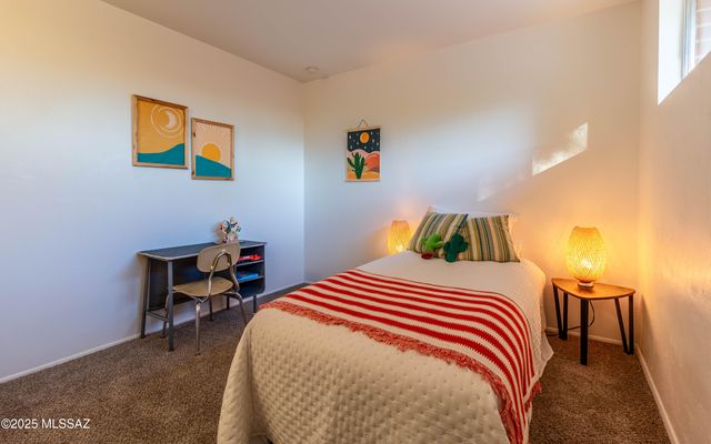 7426 E Montecito Drive, Tucson, AZ 85710