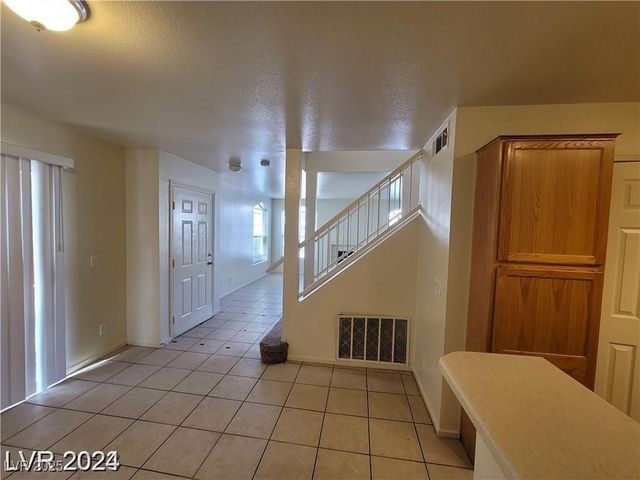 7963 Laurena Avenue, Las Vegas, NV 89147
