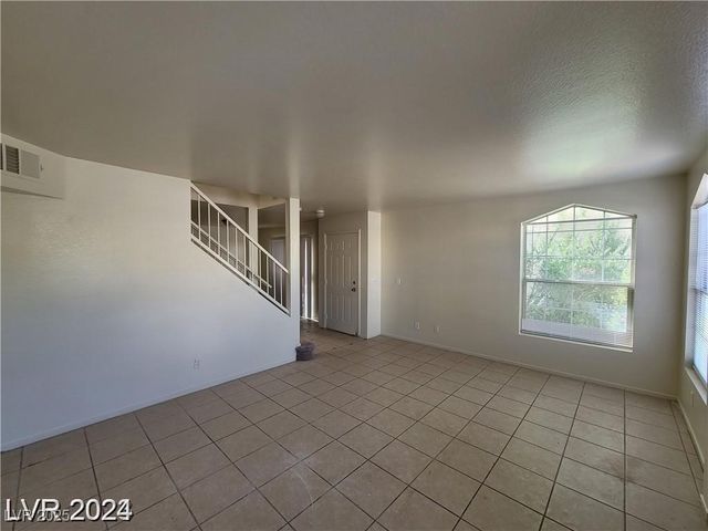 7963 Laurena Avenue, Las Vegas, NV 89147