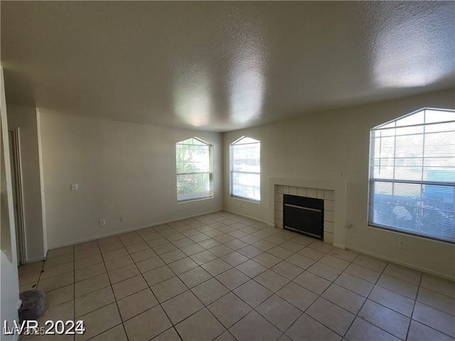7963 Laurena Avenue, Las Vegas, NV 89147