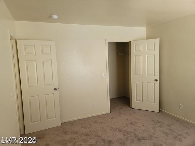7963 Laurena Avenue, Las Vegas, NV 89147