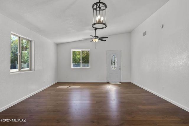 51 E Grant Street, Nogales, AZ 85621