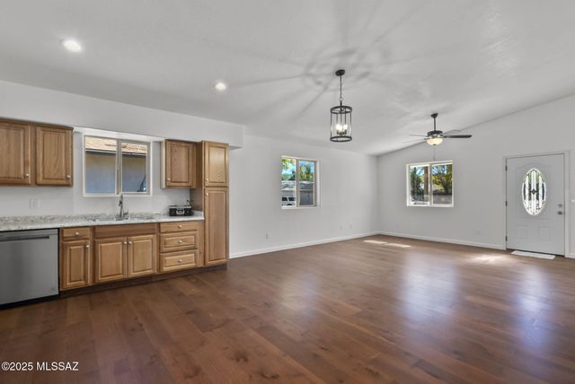 51 E Grant Street, Nogales, AZ 85621