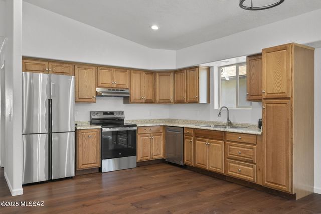 51 E Grant Street, Nogales, AZ 85621