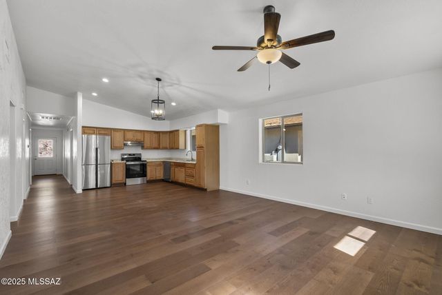 51 E Grant Street, Nogales, AZ 85621