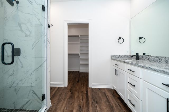 1429 Page Valley Cir, Longview, TX 75601