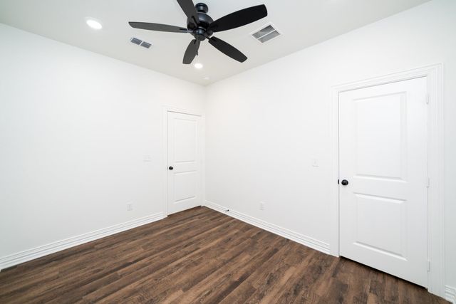 1429 Page Valley Cir, Longview, TX 75601